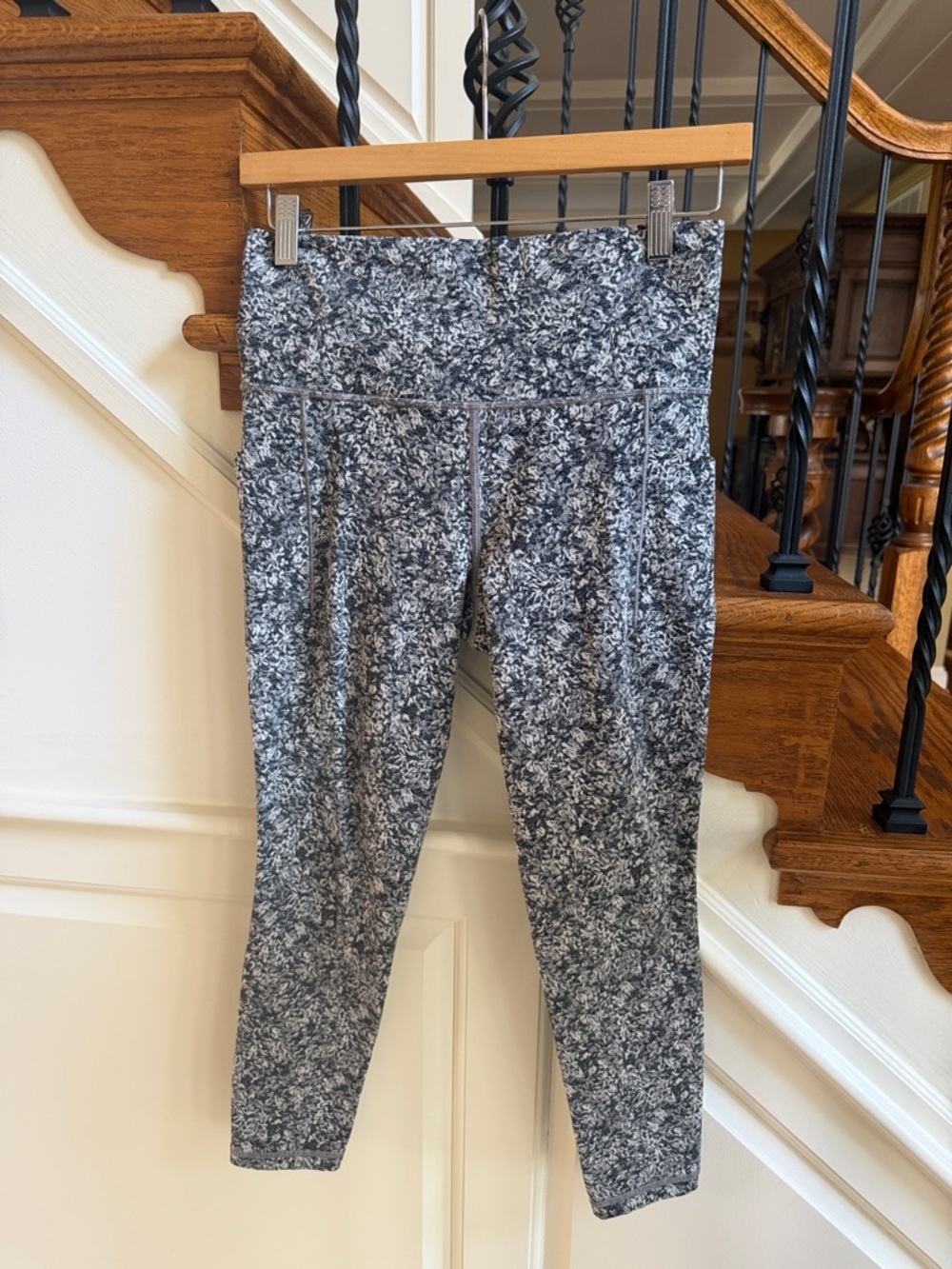 ATHLETA Leggings Pants